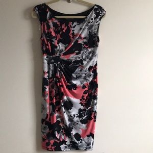 LISA FAUX WRAP FLORAL DRESS by Connected Apparel